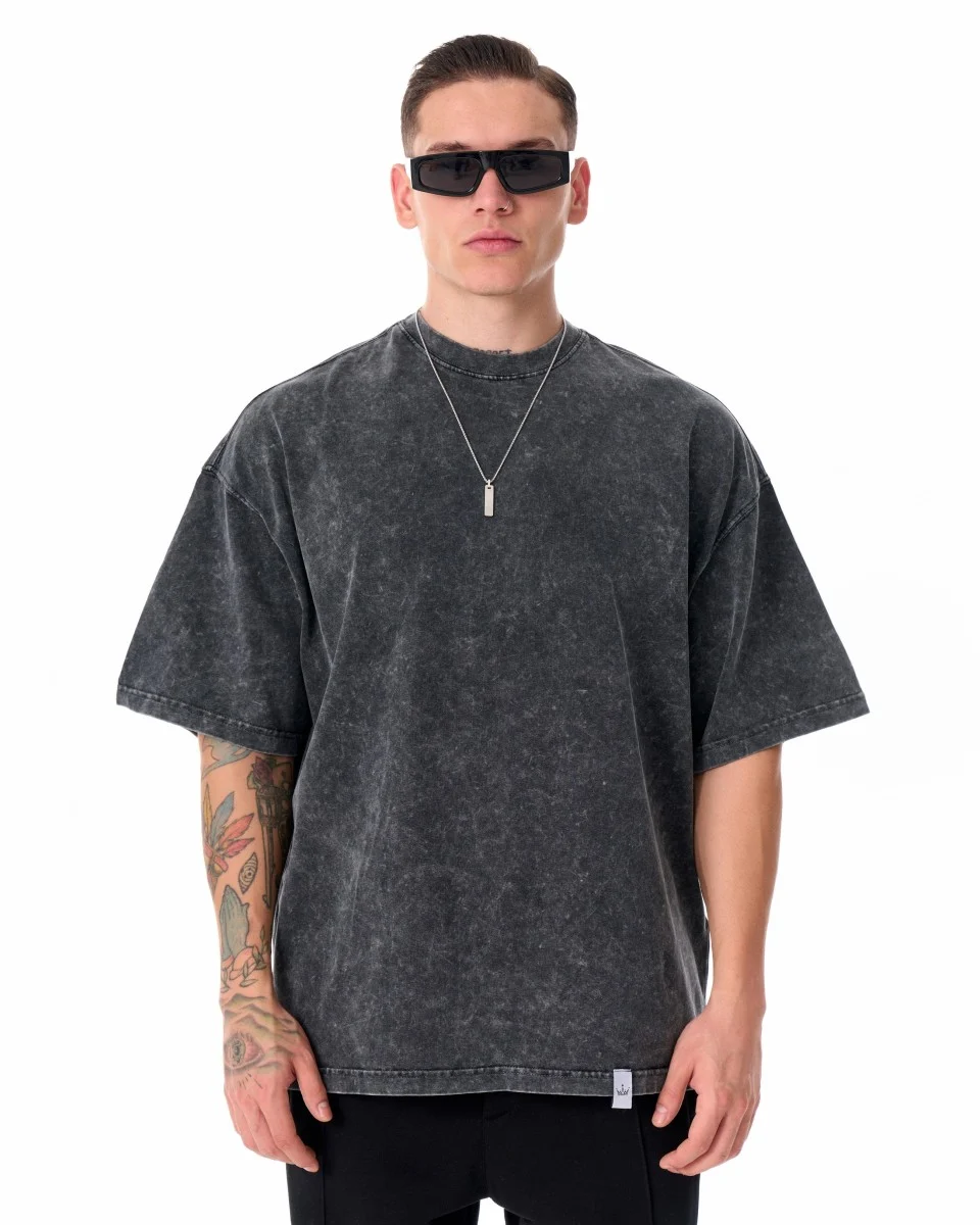 Oversized Streetwear T-Shirt